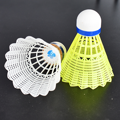 Best Double Fish Jinque 101 Nylon Shuttlecock Best Double Fish Jinque 101 Nylon Shuttlecock